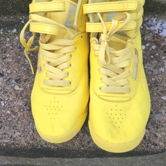 Vintage Reebok High Tops - Picture 4 of 11